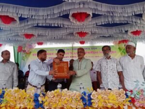 পুঠিয়ায় শহীদ নাদের আলী স্কুল এন্ড কলেজে এইচএসসি পরীক্ষার্থীদের বিদায় সংবর্ধনা